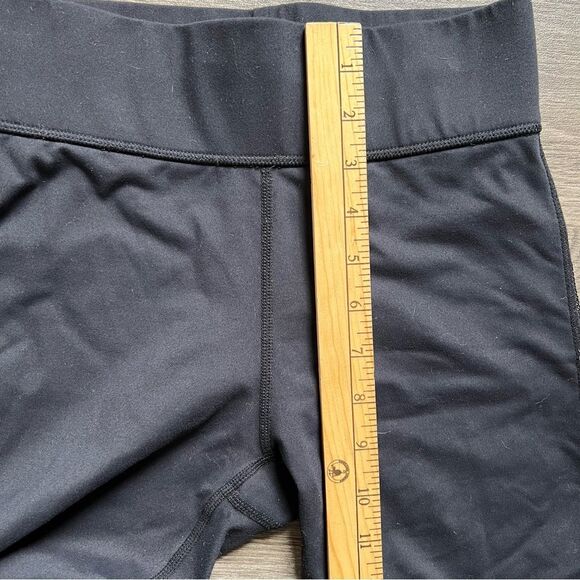 Buff Bunny Solid Black Sexy Side Seam Cropped 7/8 Leggings Women's size Small - Picture 5 of 6